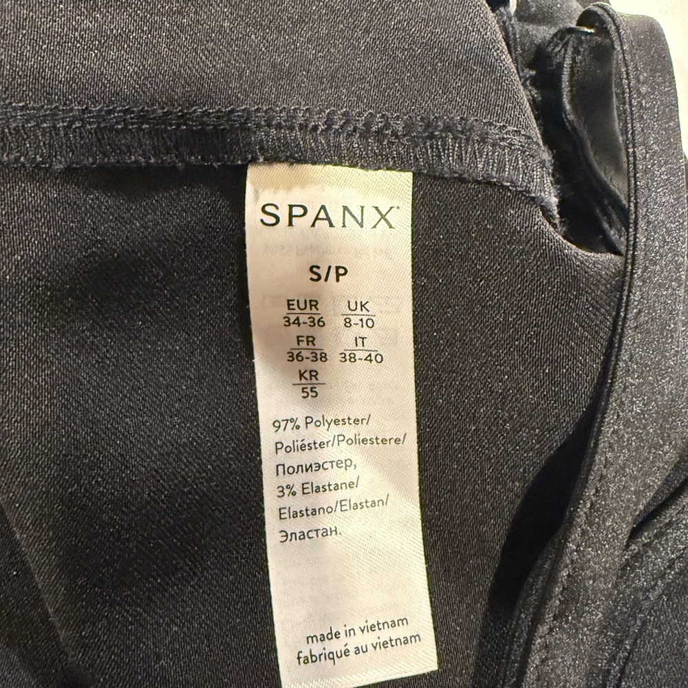 SPANX Black Garment - Picture 3 of 3
